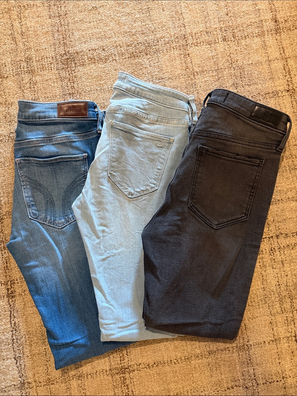 Three-Pack Hollister Jeans - M Blue, Light Blue, Black